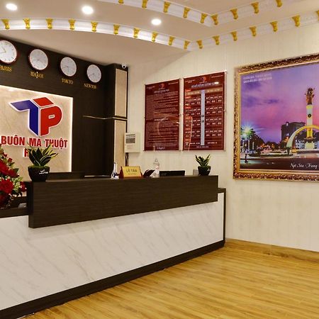 Buon Ma Thuot Hotel Esterno foto