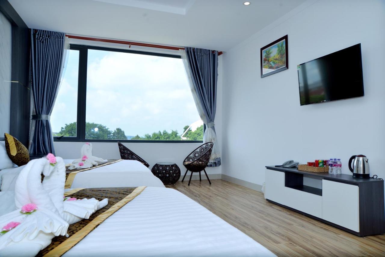 Buon Ma Thuot Hotel Esterno foto