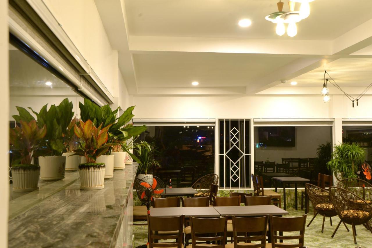 Buon Ma Thuot Hotel Esterno foto