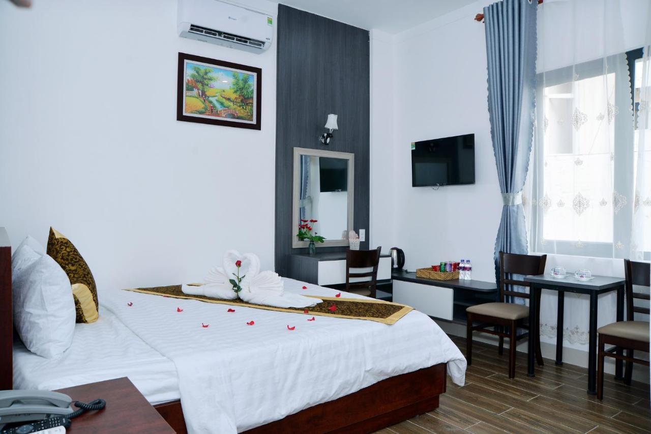 Buon Ma Thuot Hotel Esterno foto