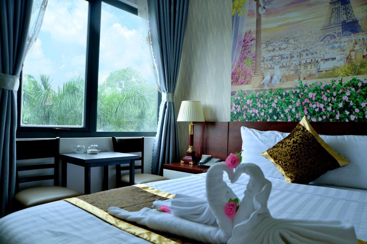 Buon Ma Thuot Hotel Esterno foto